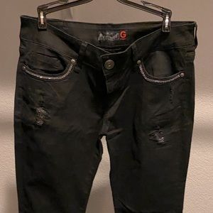 Black skinny guess jeans